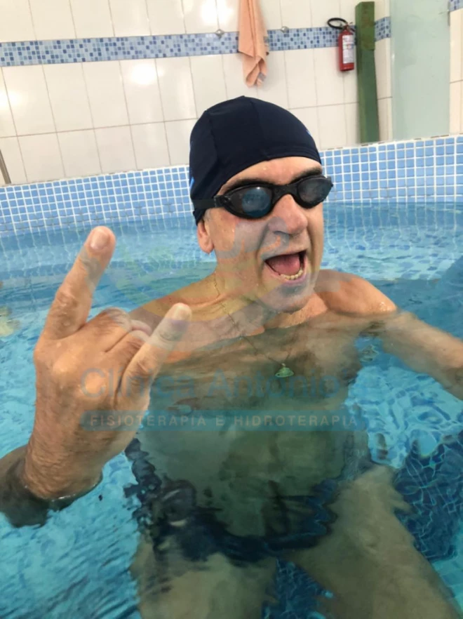 Adulto pode aprender a nadar?