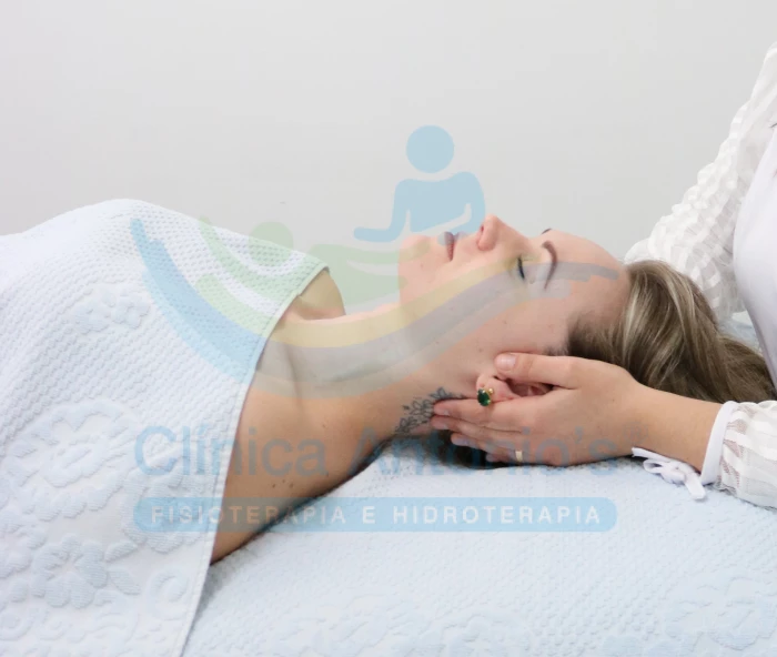 Manipulação Fascial - Tratamento para dores nas costas Manipulação Fascial - Tratamento para dores nas costas
